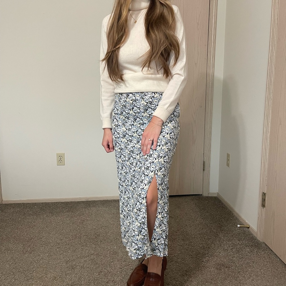 H&M Floral Black and White Maxi Skirt